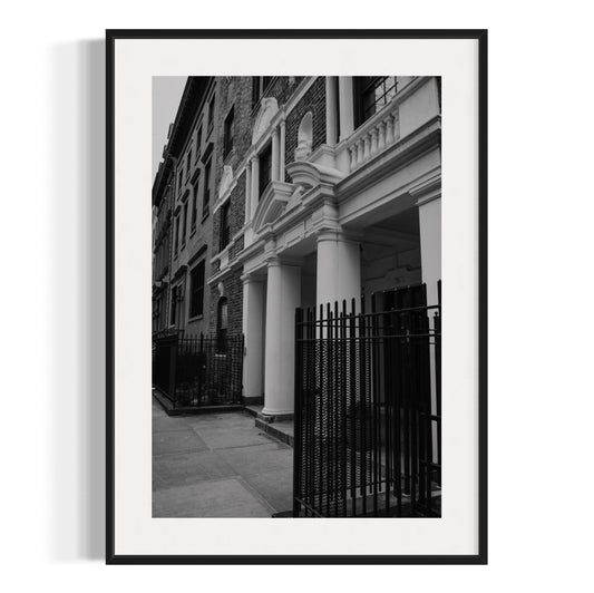 Walls of Contrast